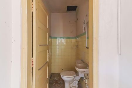 Casa à venda com 350m², 4 quartos e 5 vagasEdicula