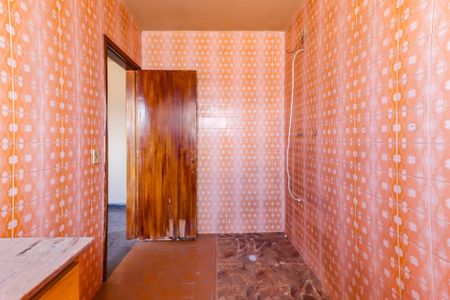 Casa à venda com 350m², 4 quartos e 5 vagasBanheiro Social