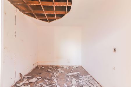 Casa à venda com 350m², 4 quartos e 5 vagasEdicula