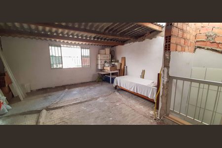 Casa à venda com 177m², 4 quartos e 2 vagasÁrea Externa