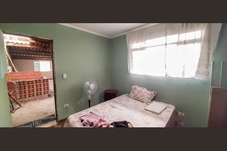 Casa à venda com 177m², 4 quartos e 2 vagasQuarto 3