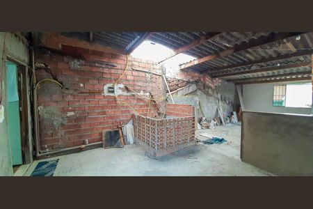 Casa à venda com 177m², 4 quartos e 2 vagasÁrea Externa