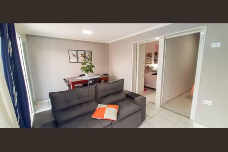 Casa à venda com 177m², 4 quartos e 2 vagasSala de TV