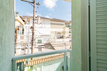 Casa à venda com 130m², 2 quartos e 4 vagas Casa à venda com 130m², 2 quartos e 4 vagasSuíte