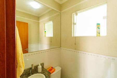 Casa à venda com 130m², 2 quartos e 4 vagas Casa à venda com 130m², 2 quartos e 4 vagasLavabo