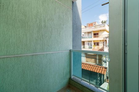 Casa à venda com 130m², 2 quartos e 4 vagas Casa à venda com 130m², 2 quartos e 4 vagasSuíte