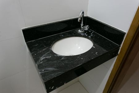 Apartamento para alugar com 58m², 2 quartos e sem vaga Apartamento para alugar com 58m², 2 quartos e sem vagaBanheiro