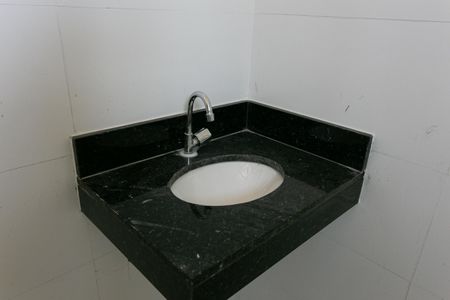 Apartamento para alugar com 50m², 2 quartos e sem vagaBanheiro