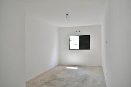 Casa à venda com 160m², 3 quartos e 2 vagasSuíte 2