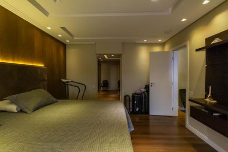 Apartamento à venda com 420m², 4 quartos e 5 vagasSuíte 4