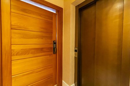 Apartamento à venda com 420m², 4 quartos e 5 vagasHall Social