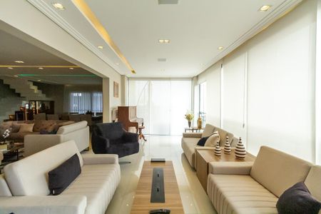 Apartamento à venda com 420m², 4 quartos e 5 vagasVaranda da Sala