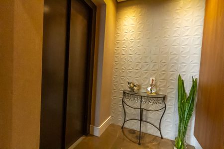 Apartamento à venda com 420m², 4 quartos e 5 vagasHall Social