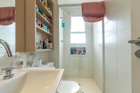 Apartamento à venda com 420m², 4 quartos e 5 vagasBanheiro da Suíte 2