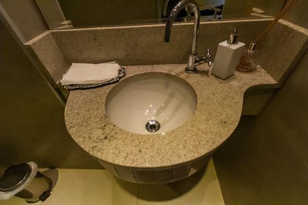 Apartamento à venda com 420m², 4 quartos e 5 vagasLavabo Sauna