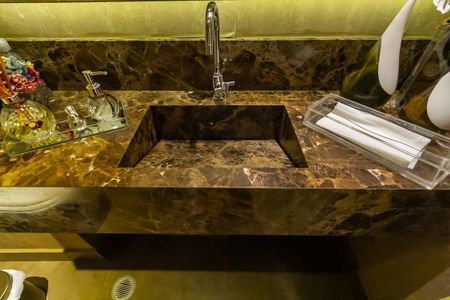 Apartamento à venda com 420m², 4 quartos e 5 vagasLavabo