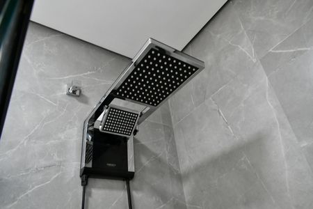 Casa à venda com 160m², 3 quartos e 2 vagas Casa à venda com 160m², 3 quartos e 2 vagasBanheiro da Suíte 2