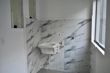 Casa à venda com 160m², 3 quartos e 2 vagas Casa à venda com 160m², 3 quartos e 2 vagasÁrea de Serviço