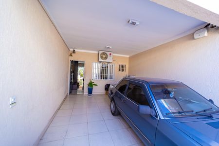 Casa à venda com 155m², 3 quartos e 2 vagasGaragem