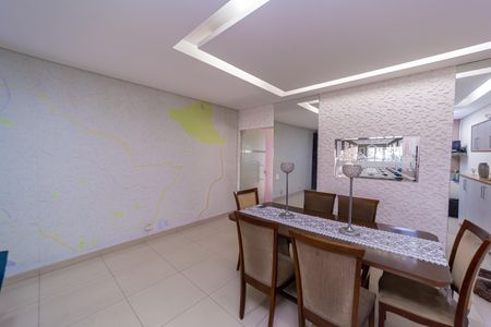 Casa à venda com 155m², 3 quartos e 2 vagasSala de Jantar