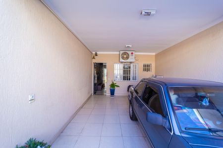Casa à venda com 155m², 3 quartos e 2 vagasGaragem