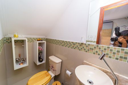 Casa à venda com 155m², 3 quartos e 2 vagasLavabo