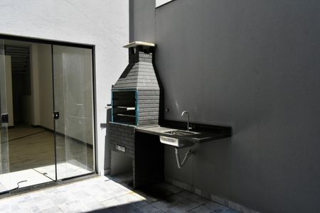 Casa à venda com 160m², 3 quartos e 2 vagasArea gourmet