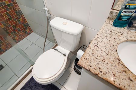 Apartamento para alugar com 159m², 3 quartos e 2 vagas Apartamento para alugar com 159m², 3 quartos e 2 vagasBanheiro 2