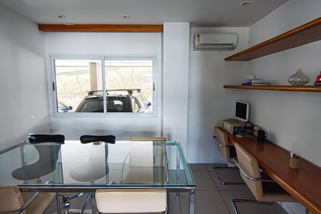 Apartamento para alugar com 159m², 3 quartos e 2 vagas Apartamento para alugar com 159m², 3 quartos e 2 vagasÁrea comum