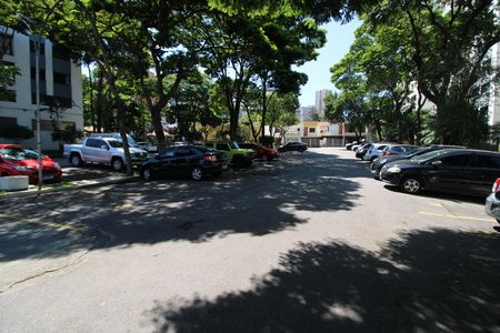 Apartamento para alugar com 60m², 2 quartos e 1 vagaÁrea Comum