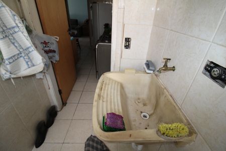 Apartamento para alugar com 60m², 2 quartos e 1 vagaÁrea de Serviço