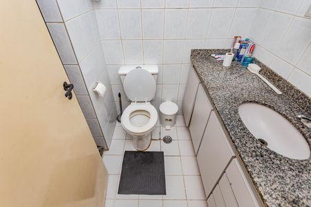Apartamento para alugar com 58m², 3 quartos e 1 vagaBanheiro