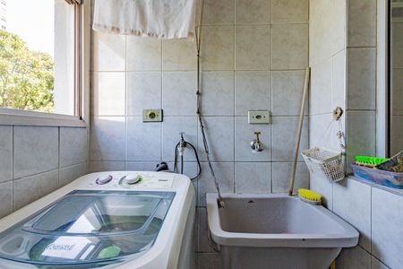 Apartamento para alugar com 58m², 3 quartos e 1 vagaÁrea de Serviço