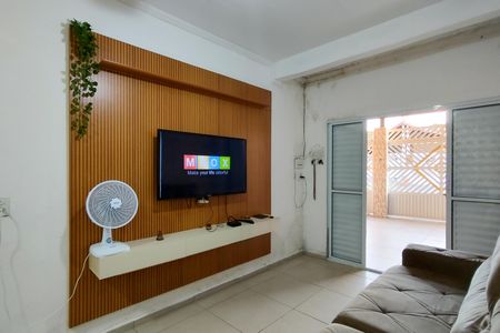 Casa para alugar com 120m², 2 quartos e 3 vagas Casa para alugar com 120m², 2 quartos e 3 vagasSala