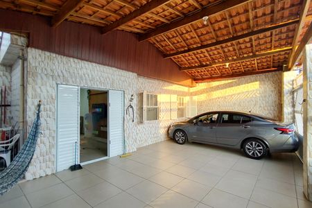 Casa para alugar com 120m², 2 quartos e 3 vagas Casa para alugar com 120m², 2 quartos e 3 vagasGaragem