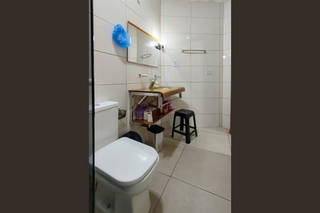 Casa para alugar com 120m², 2 quartos e 3 vagas Casa para alugar com 120m², 2 quartos e 3 vagasBanheiro