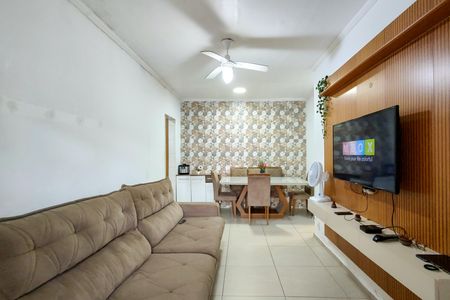 Casa para alugar com 120m², 2 quartos e 3 vagas Casa para alugar com 120m², 2 quartos e 3 vagasSala