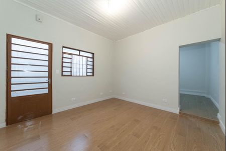 Casa para alugar com 39m², 1 quarto e sem vaga Casa para alugar com 39m², 1 quarto e sem vagaSala