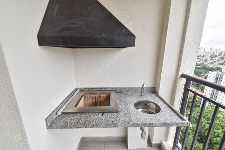 Apartamento para alugar com 70m², 3 quartos e 1 vaga Apartamento para alugar com 70m², 3 quartos e 1 vagaVaranda