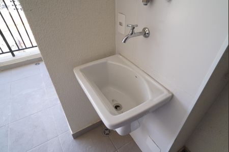 Apartamento para alugar com 70m², 3 quartos e 1 vagaÁrea de Serviço