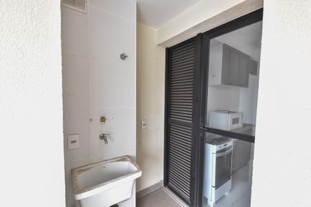 Apartamento para alugar com 70m², 3 quartos e 1 vagaÁrea de serviço
