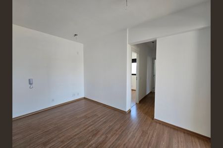 Apartamento para alugar com 70m², 3 quartos e 1 vaga Apartamento para alugar com 70m², 3 quartos e 1 vagaSala