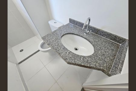 Apartamento para alugar com 70m², 3 quartos e 1 vaga Apartamento para alugar com 70m², 3 quartos e 1 vagaBanheiro