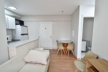 Apartamento para alugar com 50m², 2 quartos e 2 vagas Apartamento para alugar com 50m², 2 quartos e 2 vagasSala