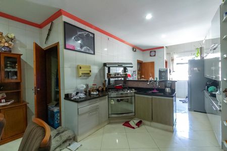 Apartamento à venda com 563m², 5 quartos e sem vaga Apartamento à venda com 563m², 5 quartos e sem vagaCozinha Casa 1