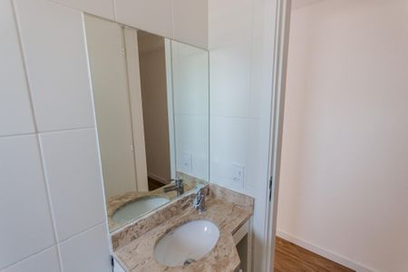 Apartamento à venda com 54m², 2 quartos e 1 vaga Apartamento à venda com 54m², 2 quartos e 1 vagaBanheiro