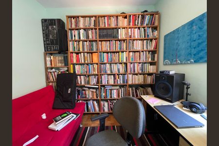 Casa à venda com 140m², 3 quartos e 2 vagasQuarto 3