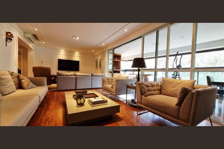 Apartamento à venda com 226m², 3 quartos e 4 vagasSala de Estar