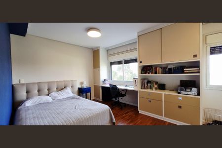 Apartamento à venda com 226m², 3 quartos e 4 vagasSuíte 3