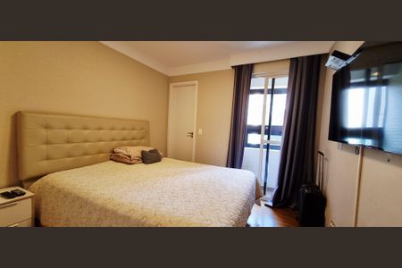 Apartamento à venda com 226m², 3 quartos e 4 vagasSuíte 1